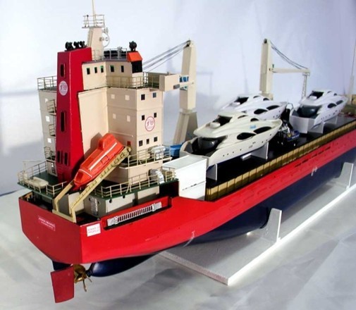 rc cargo ships