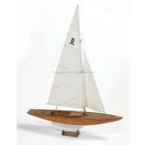 Dragen Racing Sailboat (Billing Boats, 1:60)