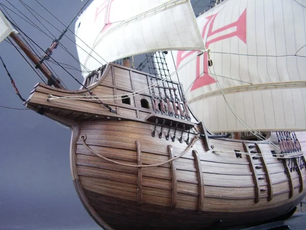 Sao Gabriel (Ship of Vasco da Gama) Paper Model - Full Set (Seahorse, 1 ...